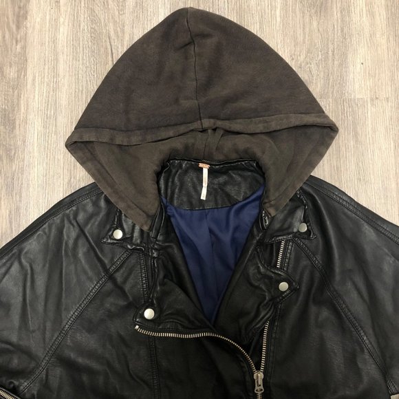 Free People Vegan Leather Jacket Women's Size Medium Black Moto Hooded Coat - Picture 7 of 12